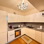 Apartament Palazzo Foresi By Strozzi 120m Luxury Florencja