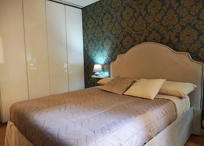 Palazzo Foresi By Strozzi 120m Luxury Florence