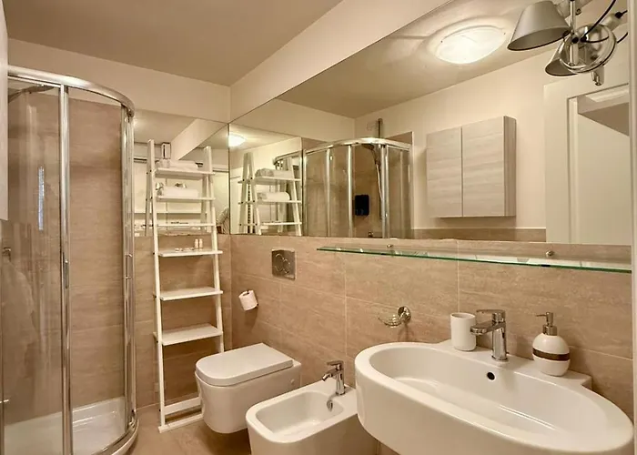 Palazzo Foresi By Strozzi 120m Luxury Apartment Florence