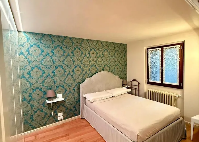 Palazzo Foresi By Strozzi 120m Luxury Florence