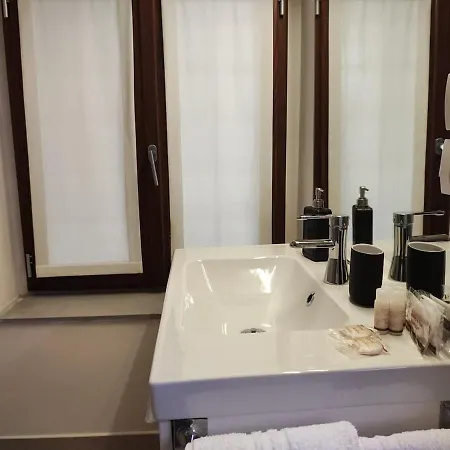 Apartament Palazzo Foresi By Strozzi 120m Luxury Florencja